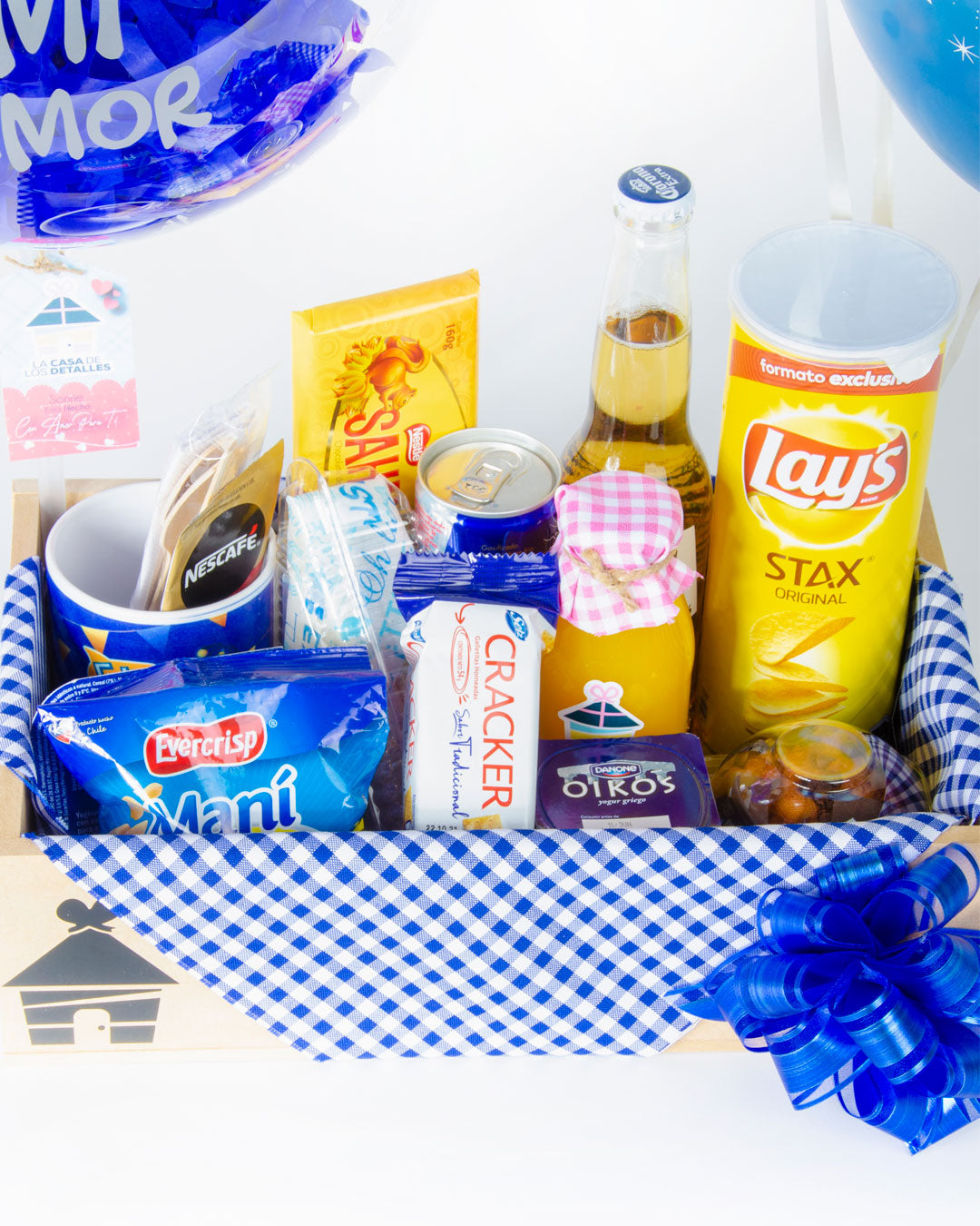 desayuno sorpresa a domicilio, desayunos sorpresa, desayunos con globos de helio, desayunos de regalo